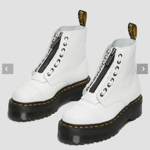 Sinclair Platform Boots